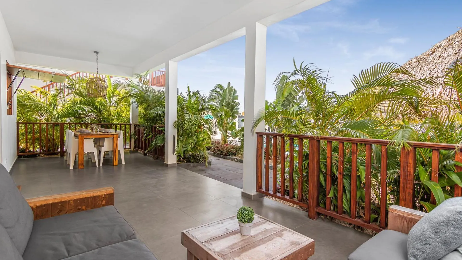 Willemstad - Mini Resort - 2 Beds - Pool - Garden 0*,